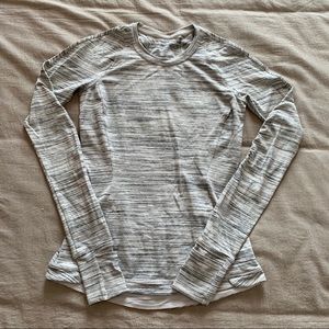 Lululemon long sleeve top